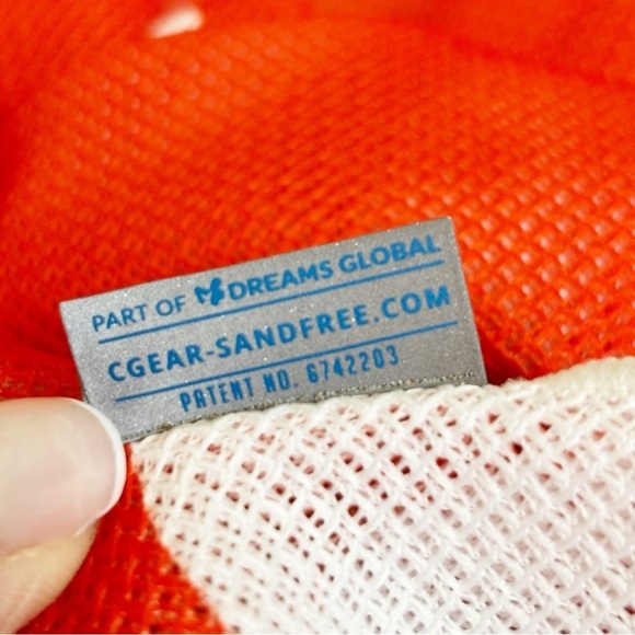 CGEAR Orange Floral Adult Sized Sand-Free Beach Towel Patented Dual Layer 63X31 - Picture 10 of 10